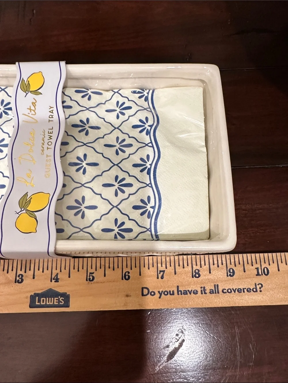 Dolce Vita Ceramic Guest Towel Tray
